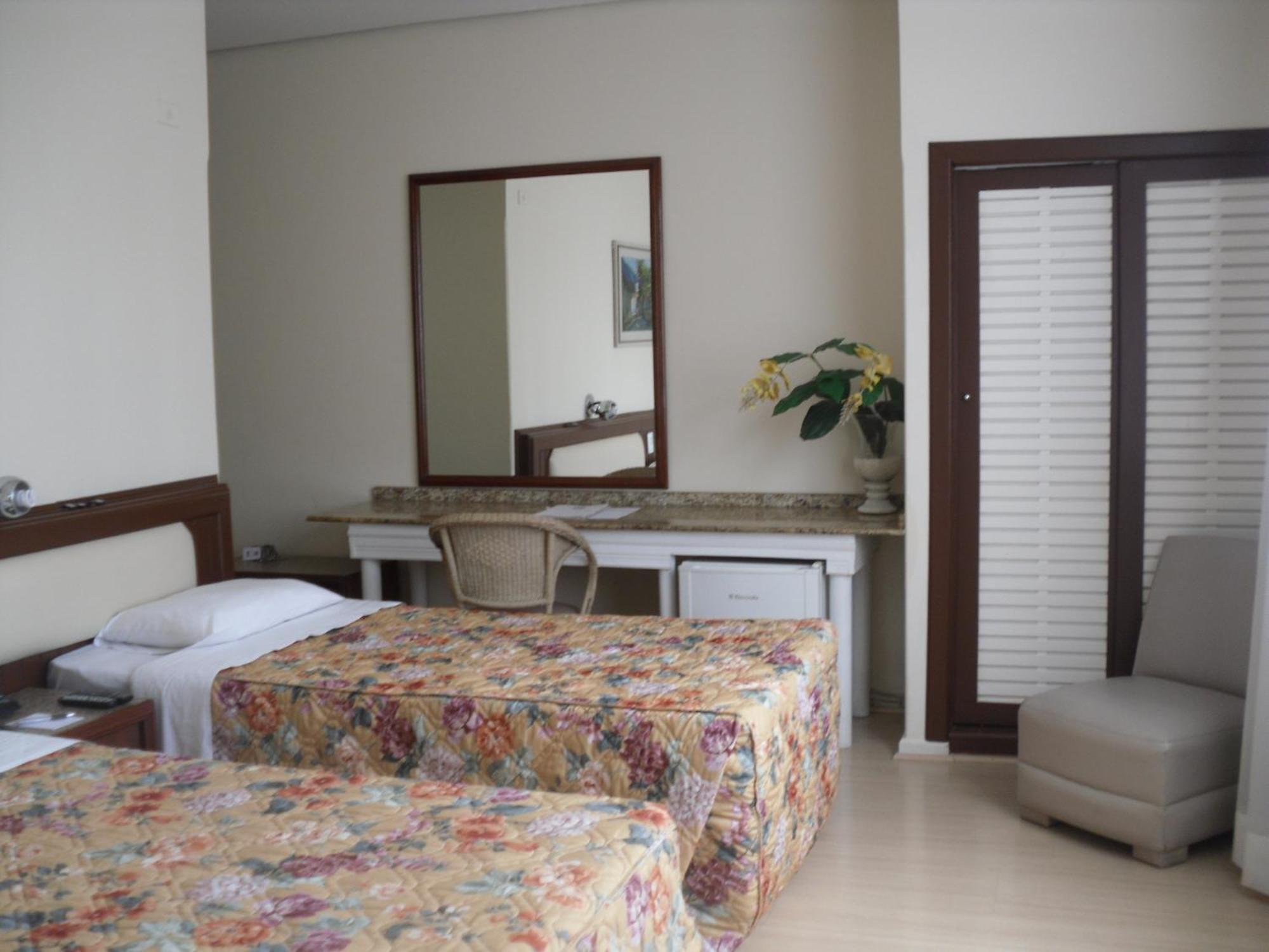 Cha Prime Curitiba Hotel Room photo